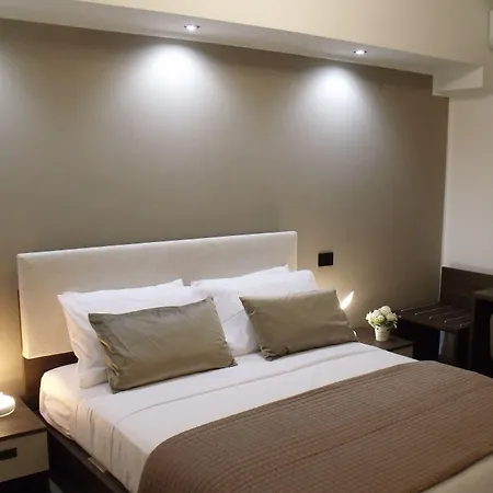 Hotel Plaza Ungheria